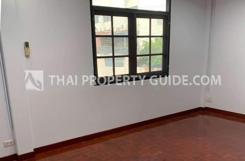 House in Sukhumvit 